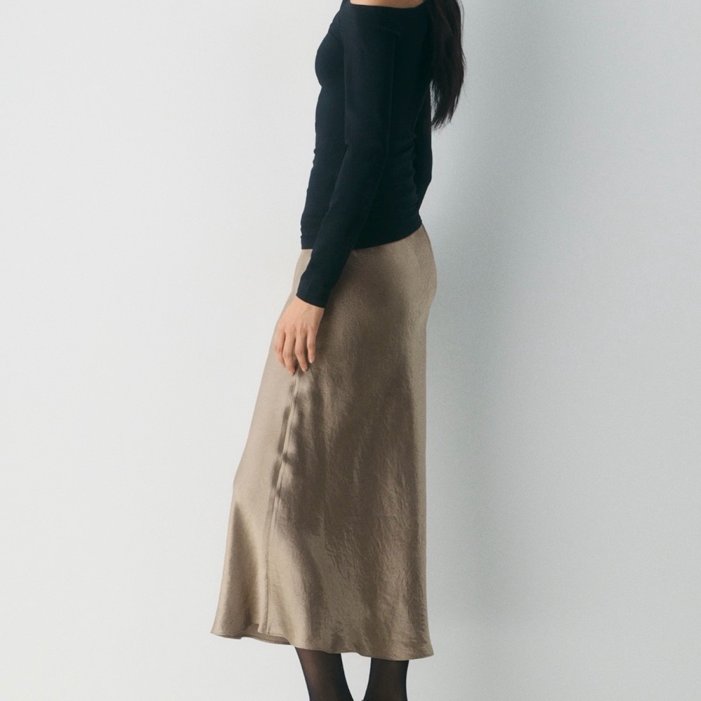 Aritzia Babaton Slip Satin Maxi Skirt - Picture 4 of 8
